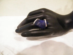  MERMAID TEARS..SEA GLASS dk COBALT BLUE FASHION RING SILVER METAL ADJ SIZE - Picture 1 of 3