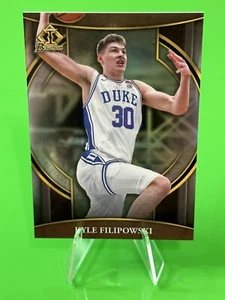 🏀🏀2022-23 Bowman University Chrome Invicta #BI-3 Kyle Filipowski, Duke!!🏀🏀 - Picture 1 of 15