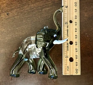Vintage Hand Blown Glass Elephant Figurine, Black & Clear. 3.75” Tall - Picture 1 of 5
