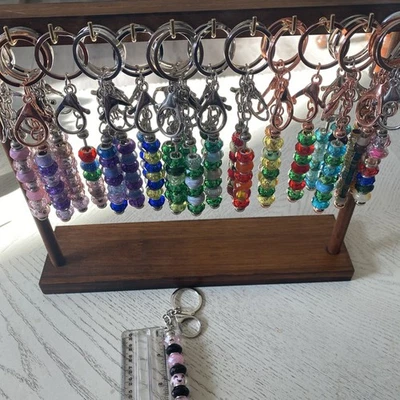 Llavero con cuentas hecho a mano Foto 1 de 4