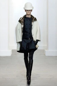 Balenciaga 2006Aw Cocoon Coat Look9 - Picture 1 of 15