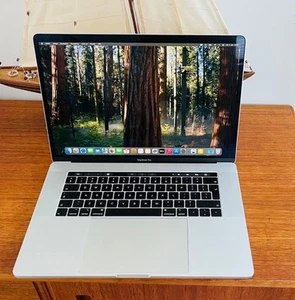 Apple MacBook Pro 15 / 2018 / 16 GB RAM / 500 GB SSD - Zdjęcie 1 z 7