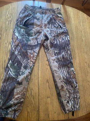 Cabela's Gore-Tex Mesh Lined Camo Hunting Pants Size Medium - Image 1 of 4