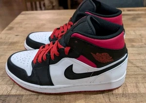 Size mens 8.5 - Jordan 1 Mid Gym Red Black Toe DQ8426-106 - Picture 1 of 9