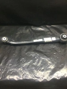 OEM NEW 2015-2019 Mopar Jeep Renegade Trailing Arm Link Right 4wd 2wd 68246739AA - Picture 1 of 3