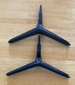 Vizio TV Stand Legs Base P34T2342 XLC01C0100 No Screws - Picture 1 of 4