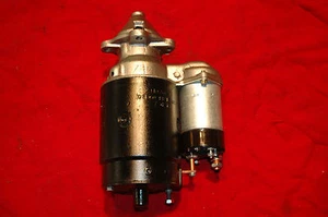 1107664 1957 Corvette Chevy Starter reconstruido motores de 283"" 7A7 fecha restaurado - Imagen 1 de 2