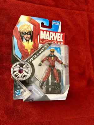 Boneco de ação Marvel Universe Captain Marvel 3,75" Series 3 #001 - Imagem 1 de 3