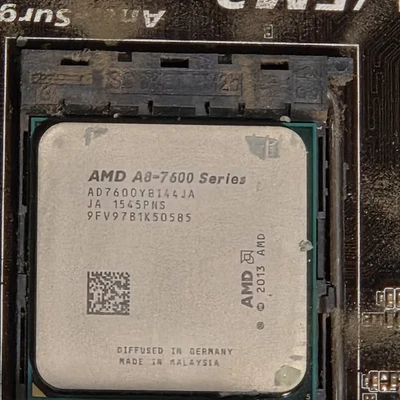 Gigabyte GA-F2A68HM-HD2 Socket FM2+ Motherboard  And  A8-7600 CPU, Case,  - Image 1 of 4