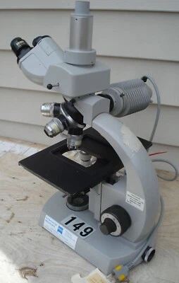 Carl Zeiss Binocular Microscope w/Head 47 30 28 3x Epiplan Lens - Image 1 of 4