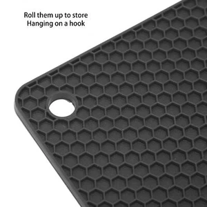 Heat Insulated Pad Square Shape Thickened Silicone Prevent Slip Heat Proof M L2S - Picture 1 of 31