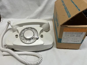Vintage AT&T Princess Rotary Dial Phone White Used Untested Desk Top - Zdjęcie 1 z 7