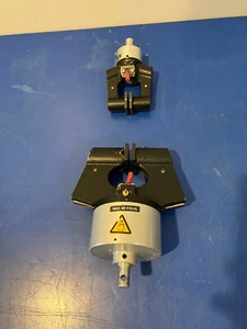 15259 MTS instron pneumatic grips tensile tester pull test 200N / 45lbs - Picture 1 of 10