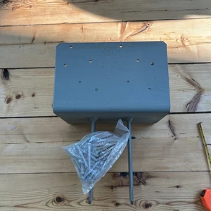 Simpson Strong-Tie CCQ712 Column Cap for 7" Beam 4x Post With Screws - Picture 1 of 7