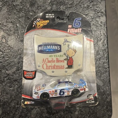 Bill Elliott #6 A Charlie Brown Christmas Hellmann's 2006 Winners Circle 1:64 Foto 1 de 2