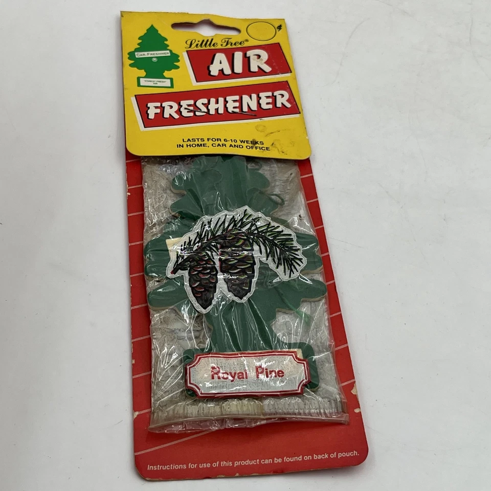 Little Trees Vintage Car Air Freshener New NOS Royal Pine Pine Old Made in USA - Image 1 of 4