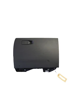 Guantera Volvo XC60 2022 2,0 L FWD USADA OEM 31417596 21-25 Foto 1 de 4