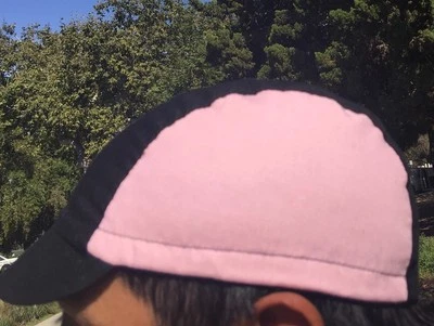 CYCLING CAP ONE SIZE HANDMADE IN USA BLACK& PINK 100% COTTON - Imagem 1 de 4
