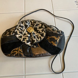 Edle Handtaschen inkl. Leder Schultertasche Handtasche schwarz silber gold metallic Vintage 80er - Bild 1 von 11