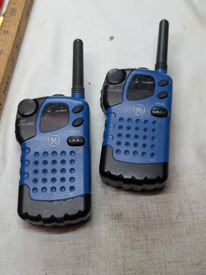 Radio Walkie Talkie General Electric 3-5873 Azul FM Dos Vías Uno Funciona Foto 1 de 4