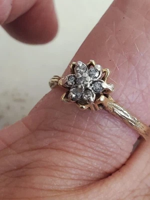 Solid 10K Yellow Gold Diamond Ring Tulip Engagement sz 6.0 - Image 1 of 4