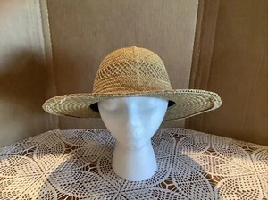 Disney*Women’s 100% Straw Sun Hat*Tan*Wide Brim - Picture 1 of 6
