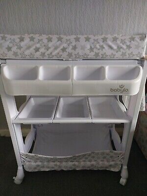 Baby Changing Table With Bath Babylo • 45£