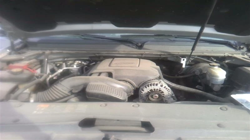 Used Automatic Transmission Assembly fits: 2013 Chevrolet Suburban 1500 AT 4x4 G - Image 1 of 4