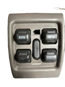 CHRYSLER PT CRUISER DRIVERS SIDE FRONT WINDOW SWITCH 0UK931L8AB - Picture 1 of 4
