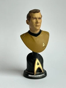 Sideshow Collectibles Star Trek Kirk William Shatner Polystone Bust Item No 8401 - Picture 1 of 14