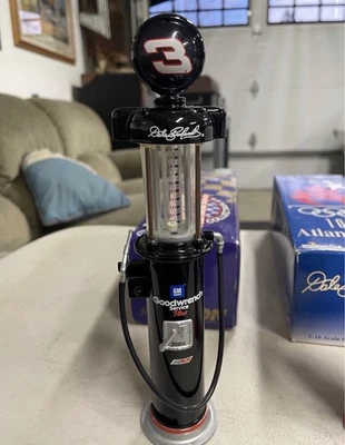 Banco bomba de gas Dale Earnhardt #3 Goodwrench Plus 1998 escala 1/16 acción 1 de 3500 Foto 1 de 2