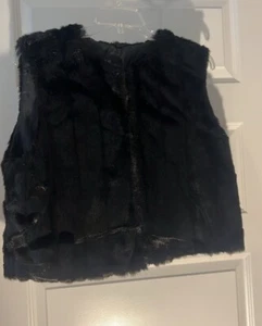 Black Faux Fur Vest XL woman’s Classy Dressy Semi Cropped Hook Closure - Picture 1 of 16