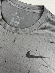 Nike Shirt Mens Medium Legends Graphic Anti Odor Training Grey CZ9745 AOP Gym - Picture 1 of 10