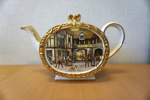 SADLER Oval Barrel Teapot, Tavern Hunting Country Scene, The Stirrup Cup 1.25Pt - Picture 1 of 9