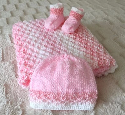 Knitting pattern ~ Colour Change New Baby Blanket Set ~ Paper Copy