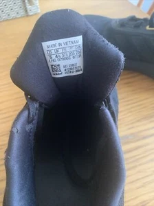 Adidas Damen Turnschuhe schwarz und rot guter gebrauchter Zustand 4,5 - Bild 1 von 9