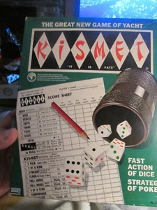 Juego de dados vintage KISMET 1970 junto al lago COMPLETO con almohadillas de puntuación - Imagen 1 de 4