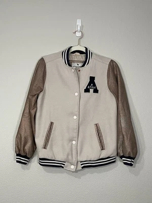 Abrigo Chaqueta Universitaria Abercrombie Niños Crema y Marrón Con Letra Talla 14/16 Foto 1 de 4