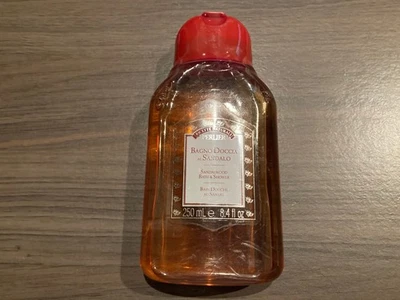 Perlier Bagno Doccia Al Sandalo baño y ducha baño ducha 8,4 fl oz Foto 1 de 2