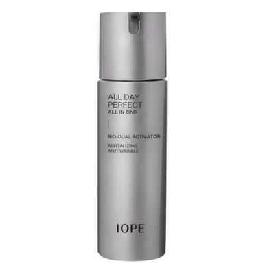 IOPE Hombres Todo el Día Perfecto Todo en Uno 120 ml - Revitalizante y Antiarrugas Cuidado de la Piel Foto 1 de 4