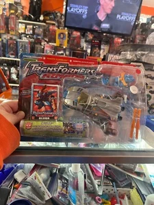 Transformers Blurr W/ Incinerator Armada Robots In Disguise RID New Sealed - Picture 1 of 2
