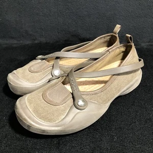 CROCS Womens Brown Celeste Slip On Mary Jane Rubber Waterproof 8 W Flats - Picture 1 of 6