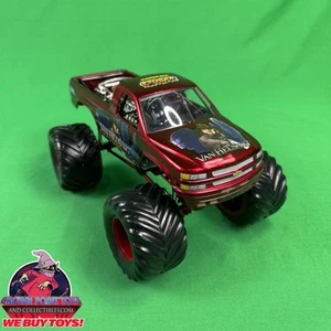 Muscle Machines Van Helsing 1/24 Scale Carolina Crusher Monster Truck Die Cast - Picture 1 of 12