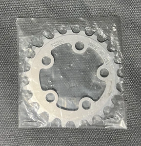 New Vuelta 5822B Chainring 22t 5-Bolt 58mm BCD Aluminum Silver - Picture 1 of 3