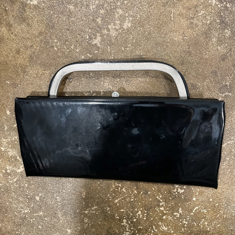 Bolso sin asas vintage de charol negro de los años 50 y 60, forro de vinilo negro Foto 1 de 4