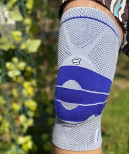 Bauerfeind GenuTrain Comfort Silicon Top KneeBrace Patella Support Sleeve Size 3 - Picture 1 of 20