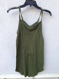 $43 NWT LA Made Solid Green Tank Size M - Picture 1 of 2
