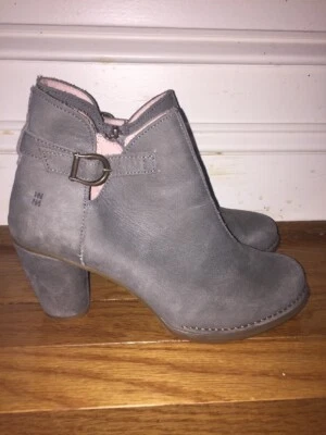 El Naturalista gray Leather Ankle Booties Boots 472 sz 39 8 - EUC - heels - Image 1 of 4