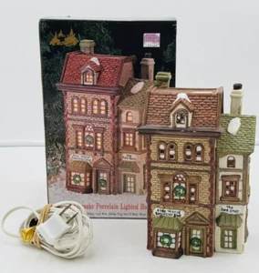 Dickens Keepsake "Olde World Curiosity Shop Ye Olde Book Shop" Christmas Village - Picture 1 of 9
