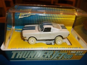 JOHNNY LIGHTNING WHITE THUNDER MUSTANG FASTBACK - Imagen 1 de 1